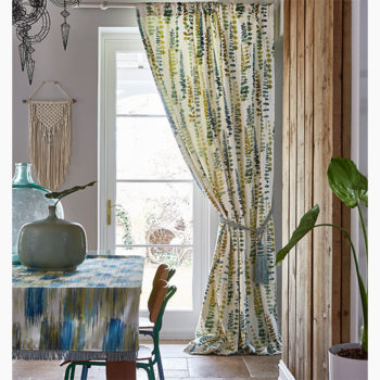 draperii colorate
