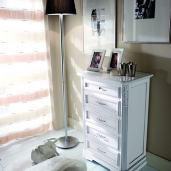 comoda alba